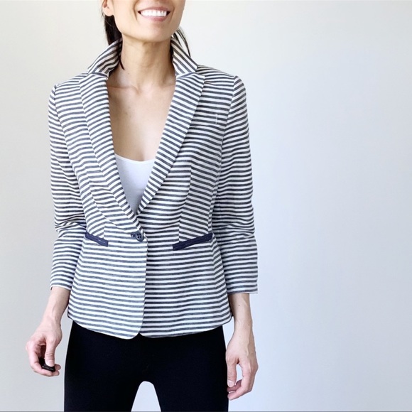 The limited striped blazer - Picture 6 of 9